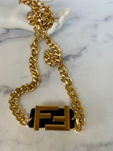 Load image into Gallery viewer, Gold chunky belt/ chain
